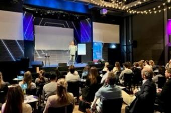 AmCham Young Professionals - (Digital) Presentation Workshop