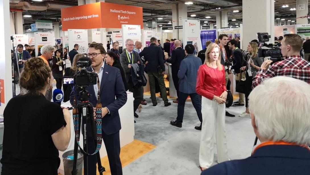 Constantijn van Oranje & Mona Keijzer open Holland Tech Square at CES
