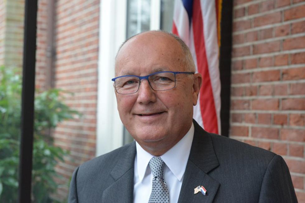 Statement by U.S. Ambassador Hoekstra on Recent Developments in the U.S. Statement by U.S. Ambassador Hoekstra on Recent Developments in the U.S.