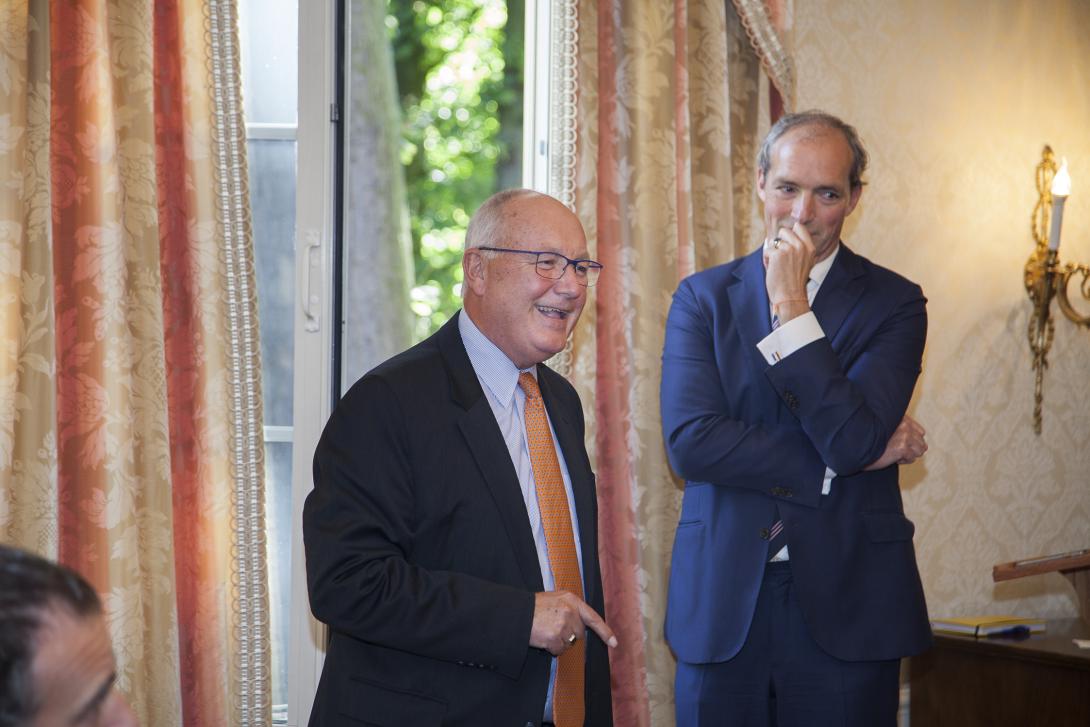 Town Hall Meeting & After Summer Reception with H.E. Pete Hoekstra U.S. Ambassador to the Netherlands Town Hall Meeting & After Summer Reception with H.E. Pete Hoekstra U.S. Ambassador to the Netherlands